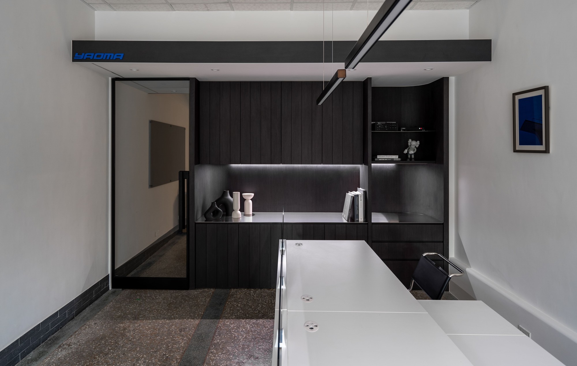 006 YAOMA Office