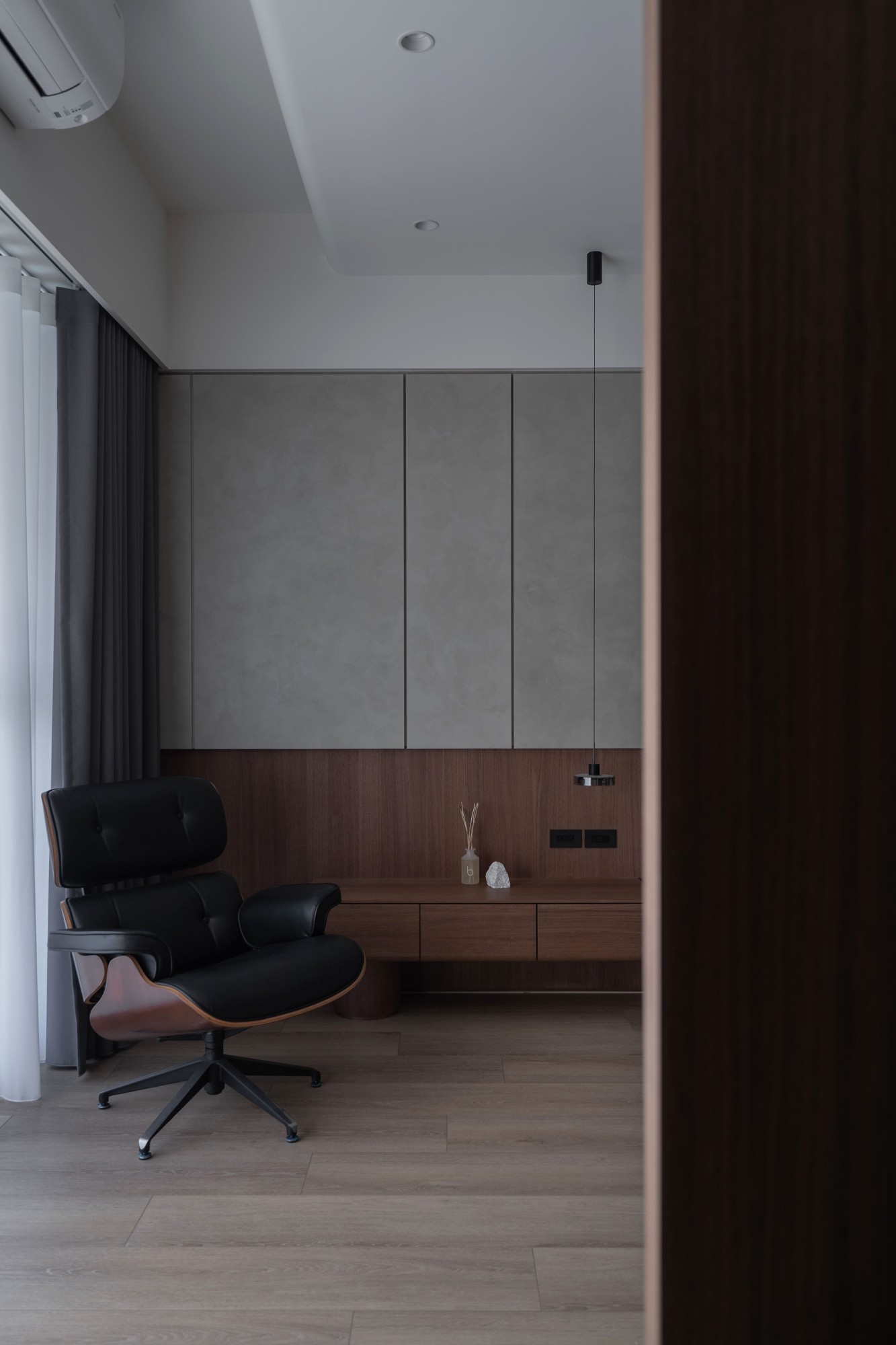 021 Residence O — 05